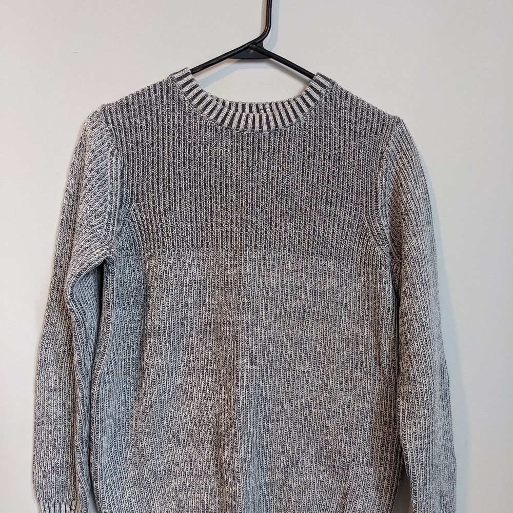 Men's Gray Sweater